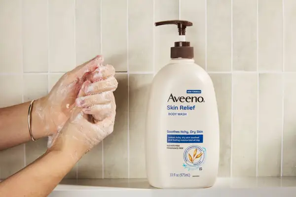 Person tests Aveeno Skin Relief Body Wash