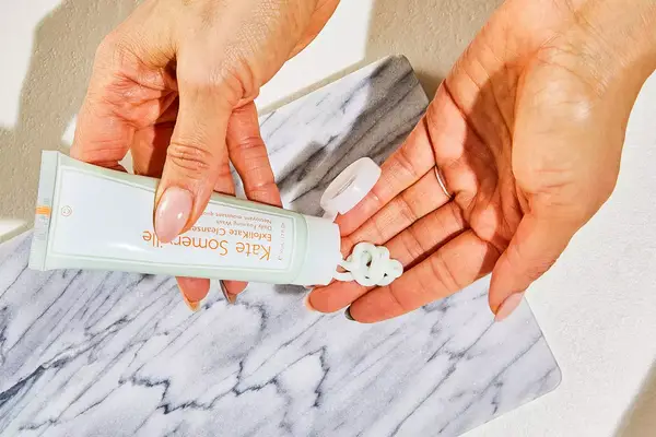 Dr. Loretta Gentle Hydrating Cleanser