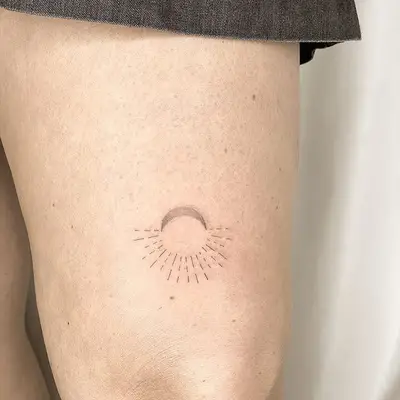 minimal sunrise moon