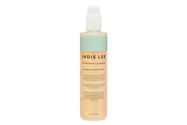 INDIE LEE Brightening Cleanser