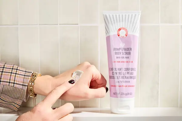 Josie Maran Vanilla Vibezzz Body Scrub