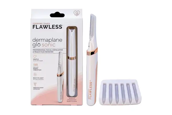 Finishing Touch Flawless Dermaplane Glo Sonic Lighted Facial Exfoliator