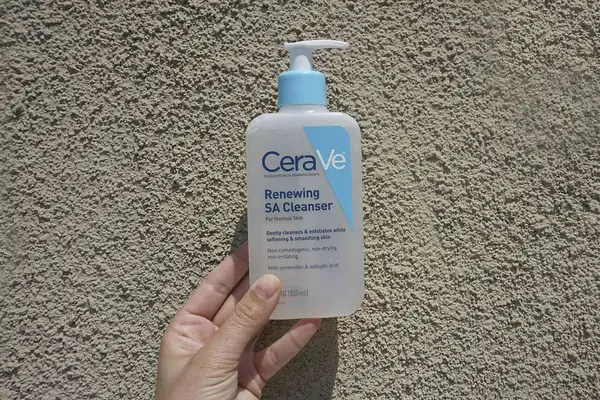 CeraVe Renewing SA Cleanser