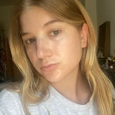 MYM Beauty editor wearing Dr. Idriss sunscreen