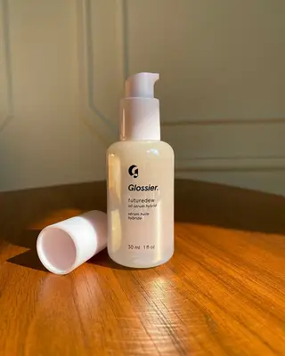 glossier superdew
