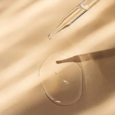 `` Planage du pétrole '' est l'alternative de dermaplaning pour la peau sensible - il y a ce que vous devez savoir