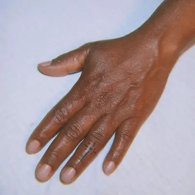 Finger Tattoos for Women Star