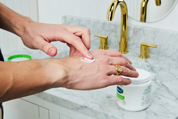 Sephora OUI the People Health Food Brightening Prebiotic Body Lotion with Squalane