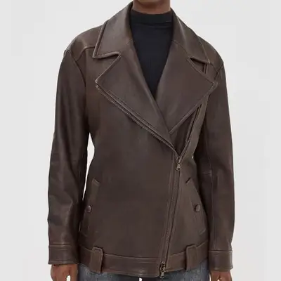 Veronica Beard Thandie Dickey Coat in dark chocolate brown on model