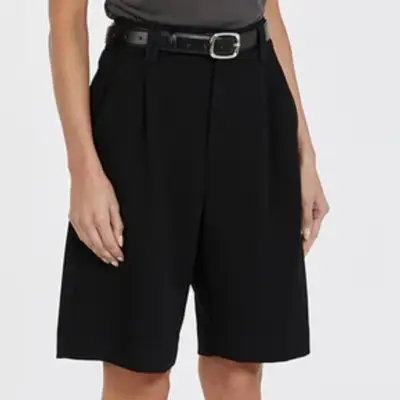 Dissh Rosa Black Bermuda Short on model