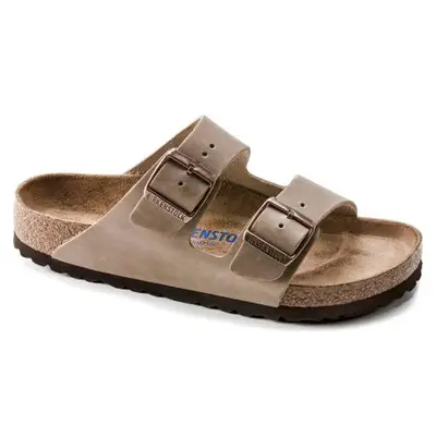 Birkenstock Arizona Soft Footbed sandals in light tobacco brown oiled leather