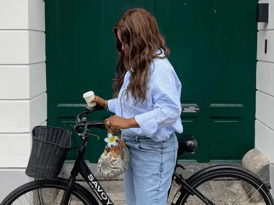 Bolsas jeans são os jeans novos neste outono: 12 estilos inspirados em Y2K para tentar