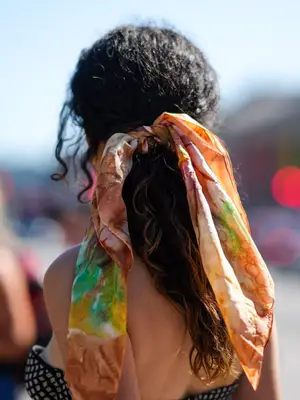 Todd Snyder Cotton Bandana Neckerchief in navy and white