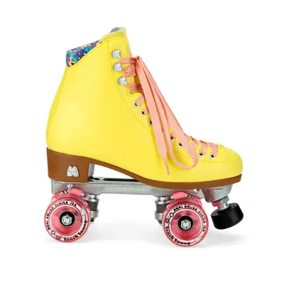 Sk8 Fanatics Moxi Lemonade Beach Bunny Skate