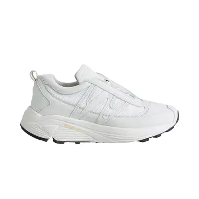 Want Les Essentiels Evers Runner in white