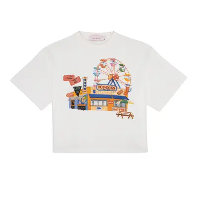 Paris Hilton wears a 