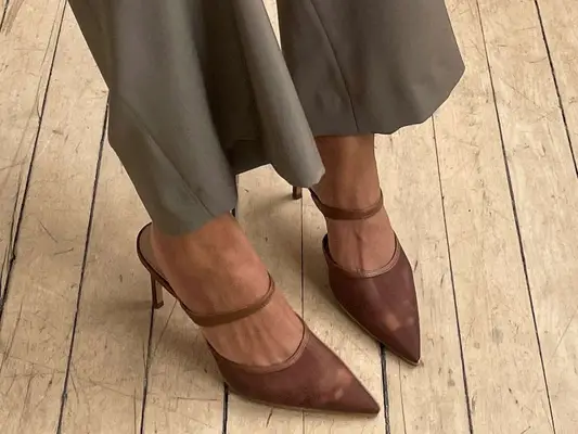 Těchto 9 trendů na podzim obuvilo vysoce módní rotaci na klasických oblíbených