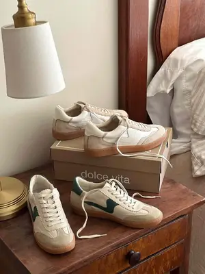 Stella McCartney Elsa Eco Alter Mat Pumps in white