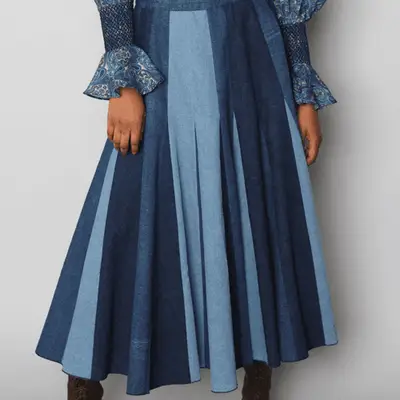 Good American Scuba Crewneck Bodysuit in black on model