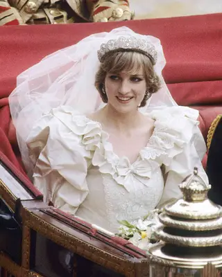 Princess Diana wearing The Spencer Tiara on her wedding day to Prince Charles