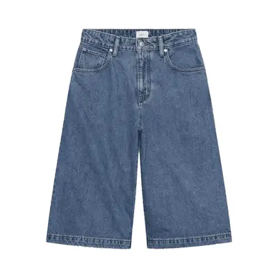 Wilfred Snapshot Below-Knee Denim Short in medium wash denim