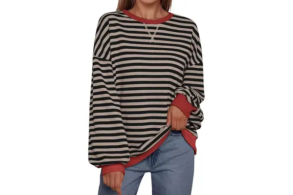 oversized sweatshirt