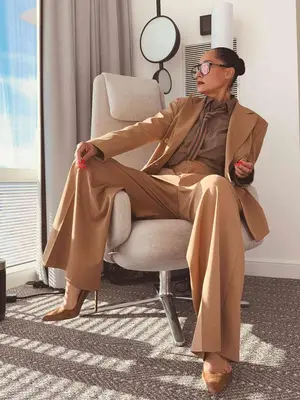 Re Ona Bobbi Blazer in black