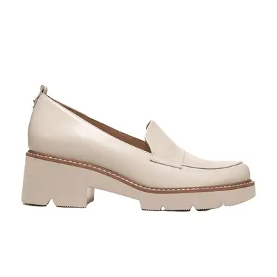 Naturalizer Darry Lug-Sole Loafer in porcelain leather
