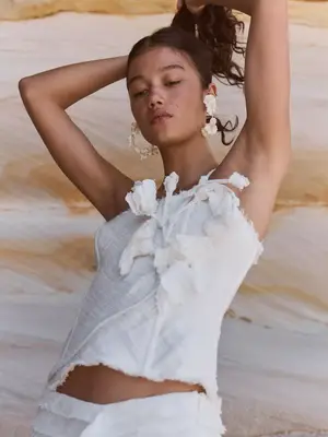 Bottega Veneta Rana Large Brooch in gold frog shape