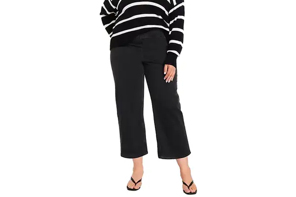 Old Navy High-Waisted Weekender Pull-On Crop Wide-Leg Jeans