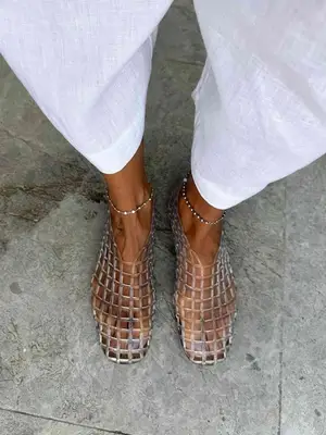Urban Revivo High Heeled Slippers in green with white beaded flower detail
