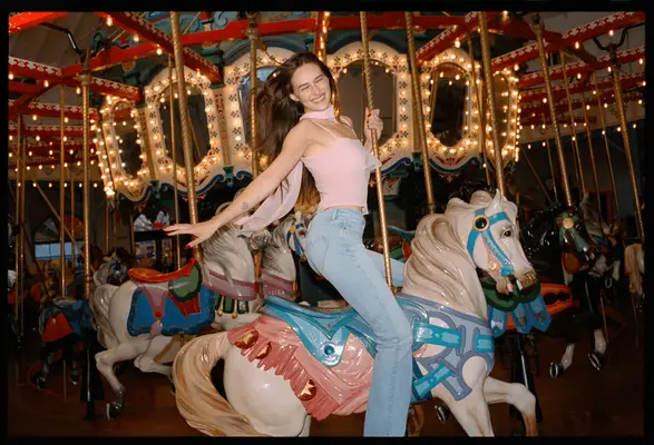 Devon Lee Carlsons reformasjonssamling er som å shoppe ditt bestie skap