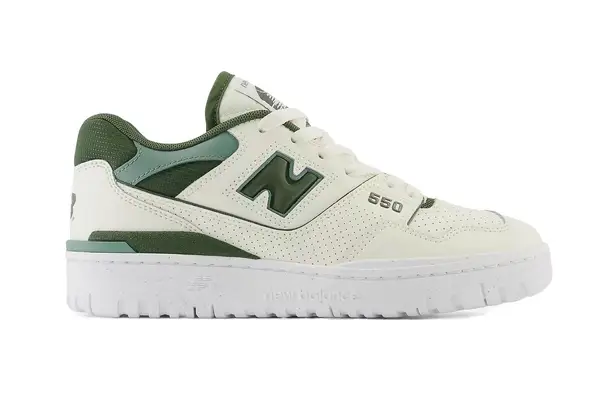 New Balance 550 Shoes