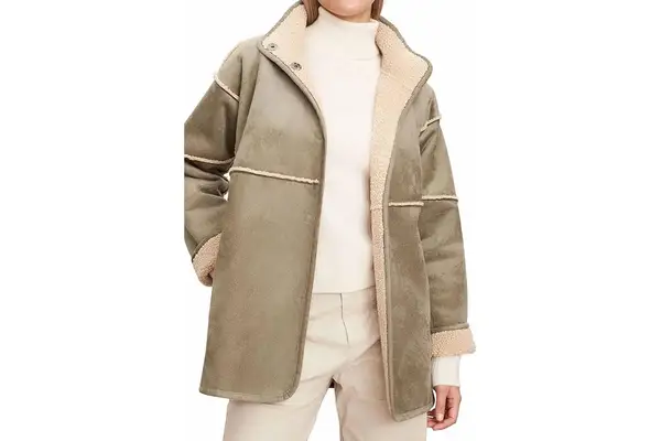 Velvet by Graham & Spencer Women