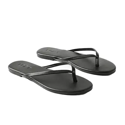 Loft Modern Flip Flops in black