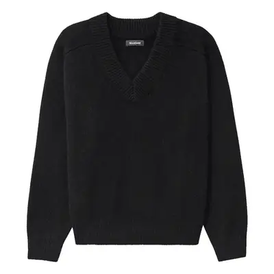 Naadam Super Luxe Cashmere V-Neck Sweater in black