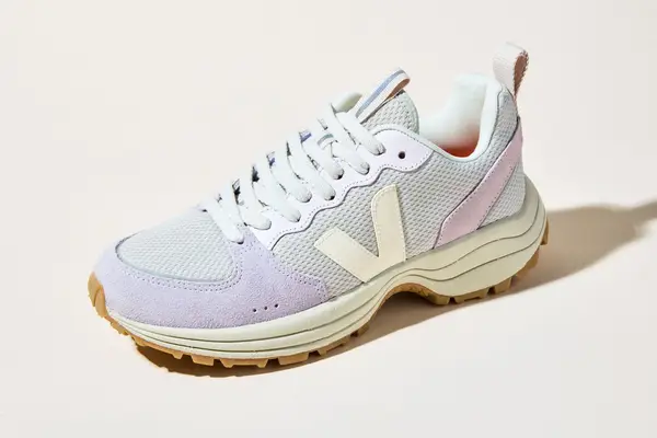 Cariuma Grey Premium Leather OCA LOW