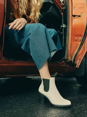 Sorel Kinetic Breakthru Tech Lace shoes in beige with white chunky sole