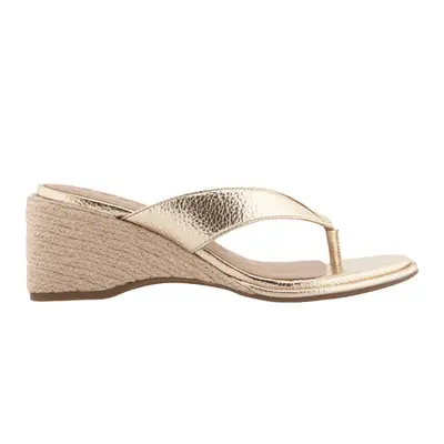Aerosoles Nero Wedge Thong Sandal in gold leather with rope base
