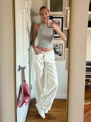 Cariuma Sneaker Review Embed