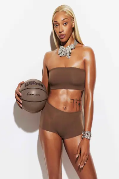 prześlizguje się po Wnbie