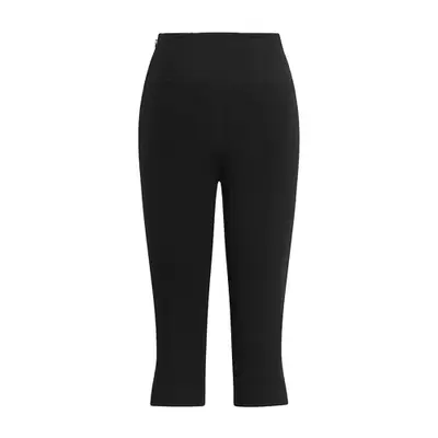 Favorite Daughter The Carrie Capri in black