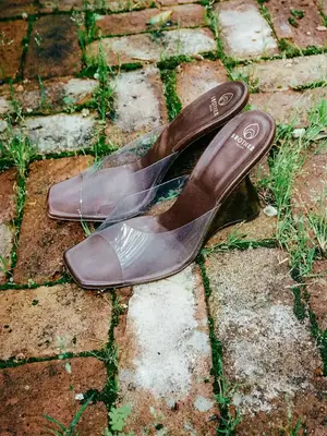 Jil Sander Leather Sandals in black