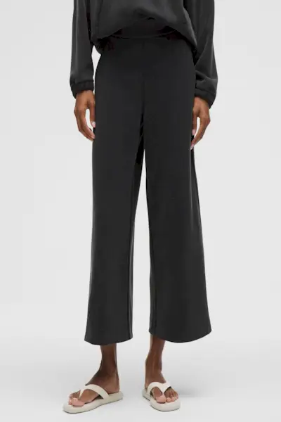 Softstreme High-Rise wide-leg cropped bukse