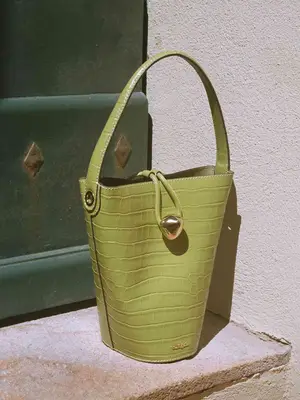 Lele Sadoughi Mauve Beatrix Feather Bag