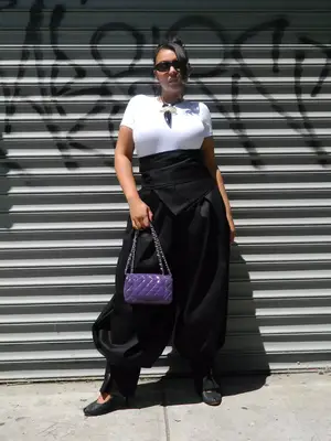 Aritzia Sunbeam Raffia Wide-Brim Hat in natural weave