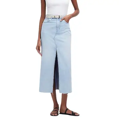 Madewell The Rilee Denim Skirt in light wash on model