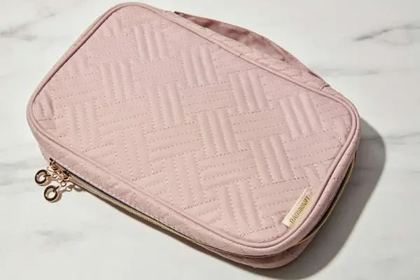 A closed Bagsmart Jewelry Organizer Bag