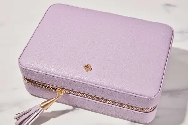 A closed Kendra Scott Medium Travel Jewelry Case