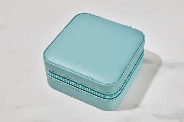 A closed Vee & Co. Small Travel Jewelry Case